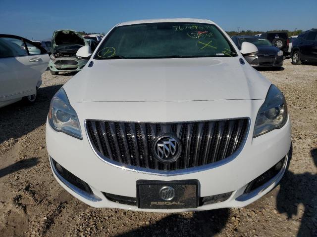 VIN 2G4GK5EX3G9153141 2016 Buick Regal no.5