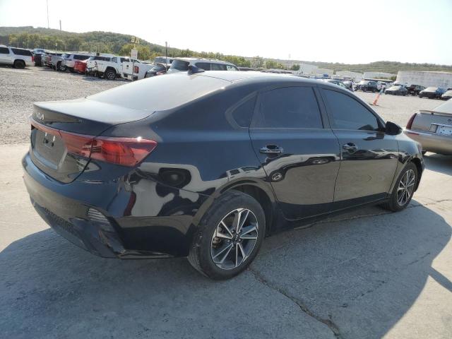 VIN 3KPF24ADXPE672209 2023 KIA Forte, LX no.3