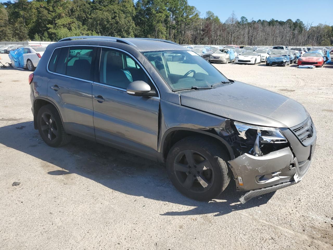 Lot #2979248057 2010 VOLKSWAGEN TIGUAN S