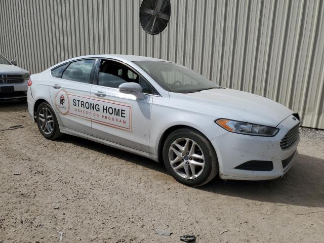 VIN 3FA6P0H71GR297576 2016 Ford Fusion, SE no.4