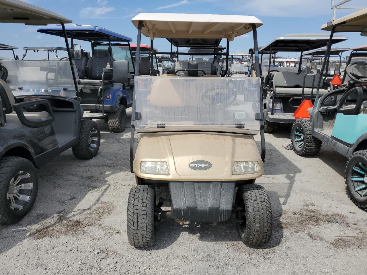 Lot #3029726671 2015 STARCRAFT GOLF CART