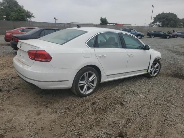 VIN 1VWCV7A36FC084247 2015 VOLKSWAGEN PASSAT no.3