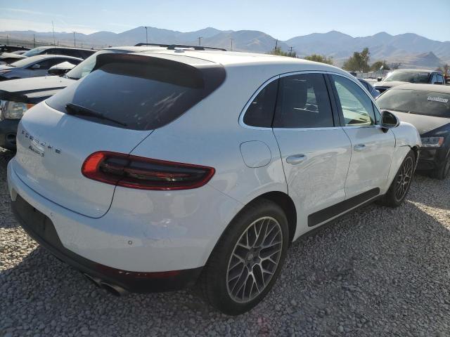 VIN WP1AB2A57FLB70365 2015 Porsche Macan, S no.3