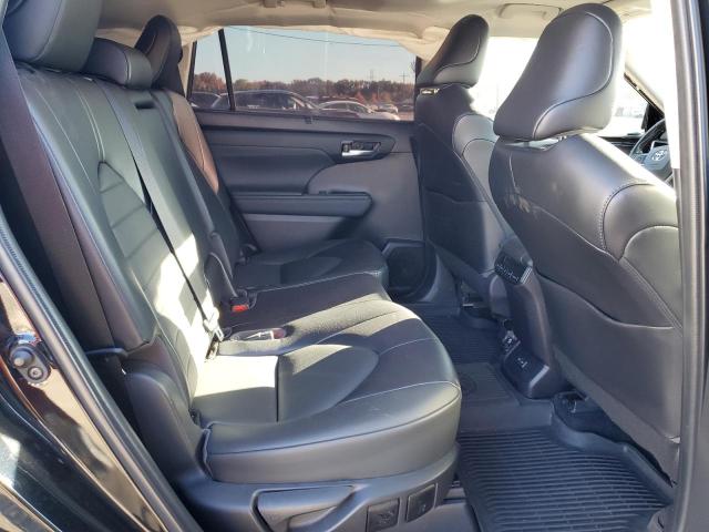 2022 TOYOTA HIGHLANDER - 5TDHZRBH7NS565107