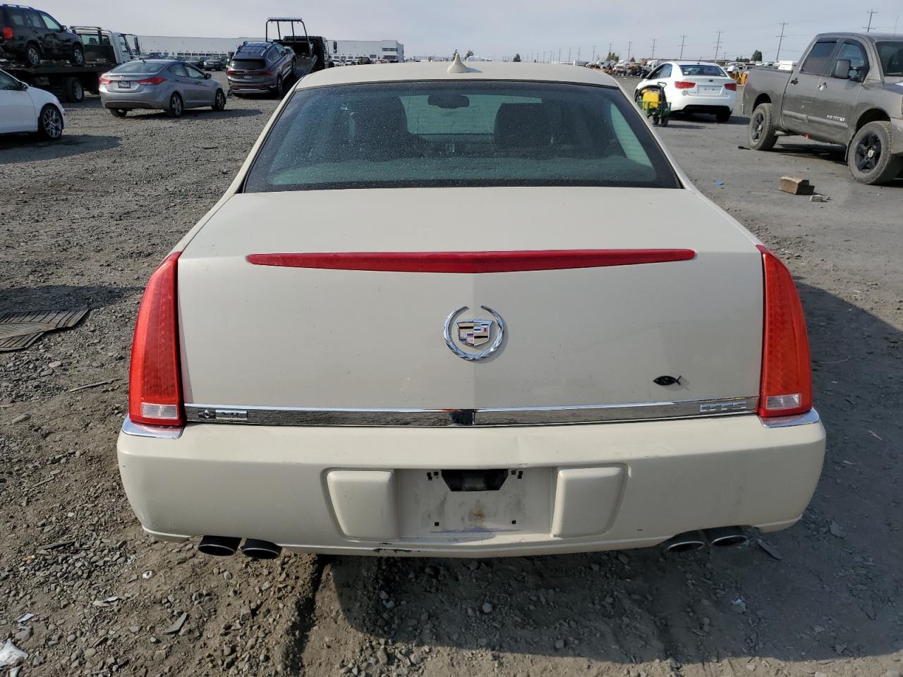 Lot #2972593897 2010 CADILLAC DTS