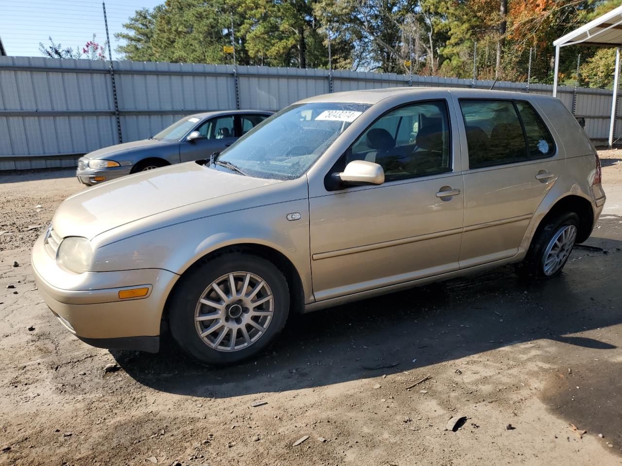 Lot #2955231535 2004 VOLKSWAGEN GOLF GLS T