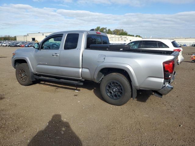 VIN 3TYSZ5AN4MT018319 2021 Toyota Tacoma, Access Cab no.2