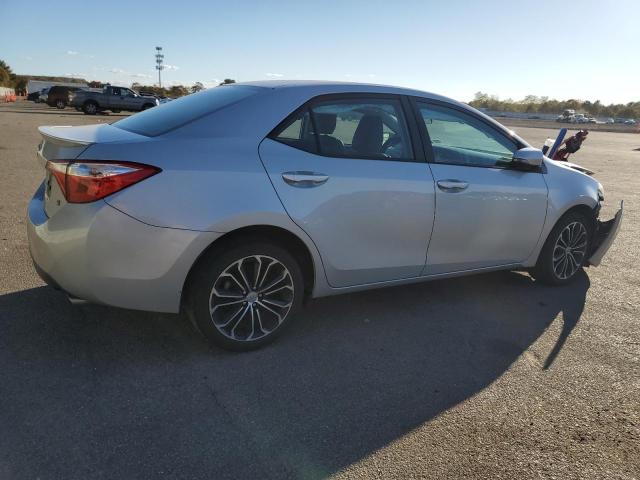 VIN 2T1BURHEXEC224715 2014 Toyota Corolla, L no.3