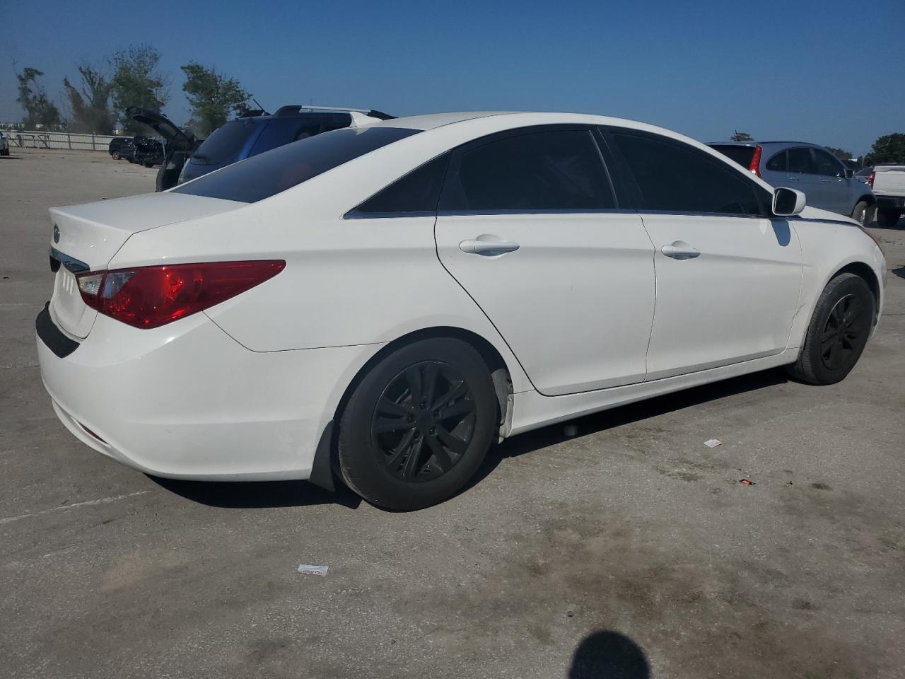 Lot #2926084766 2013 HYUNDAI SONATA GLS