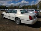 LINCOLN TOWN CAR S photo