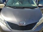 TOYOTA SIENNA LE photo