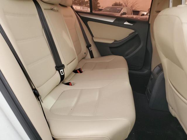 2017 VOLKSWAGEN JETTA SE - 3VWDB7AJXHM257118