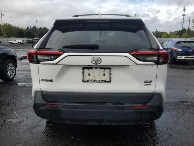 2020 TOYOTA RAV4 XLE - 2T3P1RFV4LC096025
