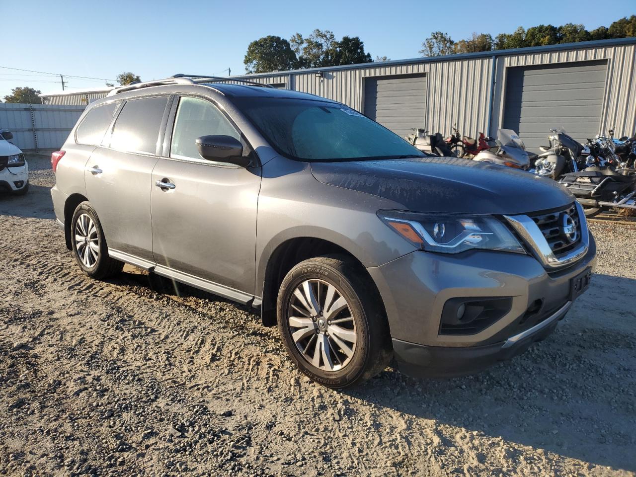 Lot #2920861405 2018 NISSAN PATHFINDER