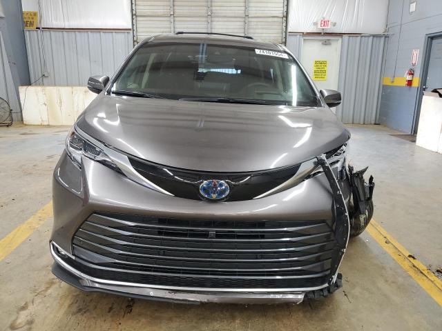 VIN 5TDESKFC9NS059792 2022 Toyota Sienna, Limited no.5