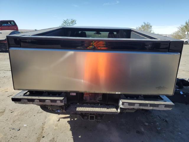 2024 TESLA CYBERTRUCK 7G2CEHEE2RA018736