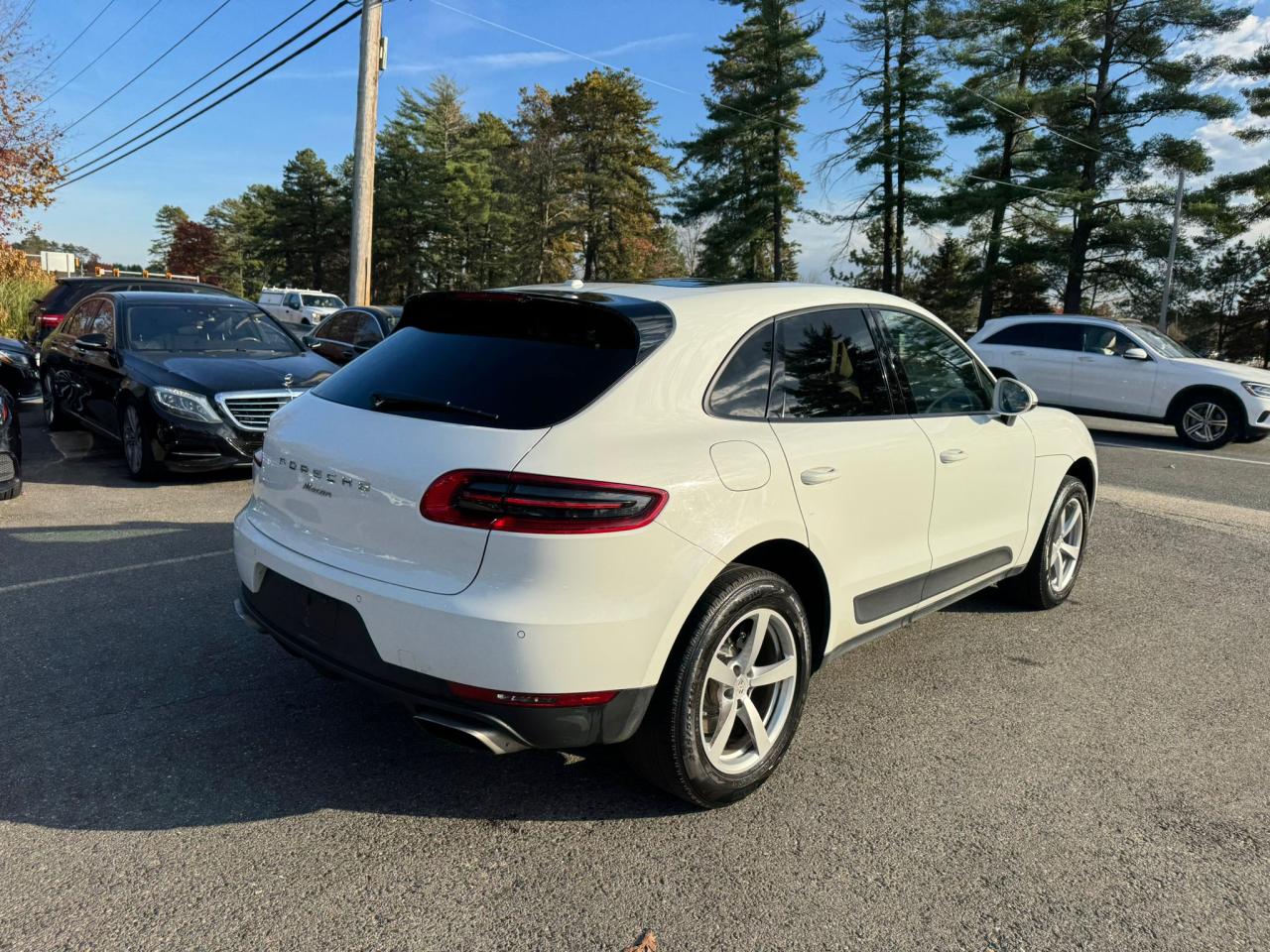 Lot #2952046734 2017 PORSCHE MACAN