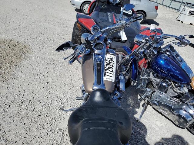 2004 HARLEY-DAVIDSON FXSTDI 1HD1JBB134Y012832