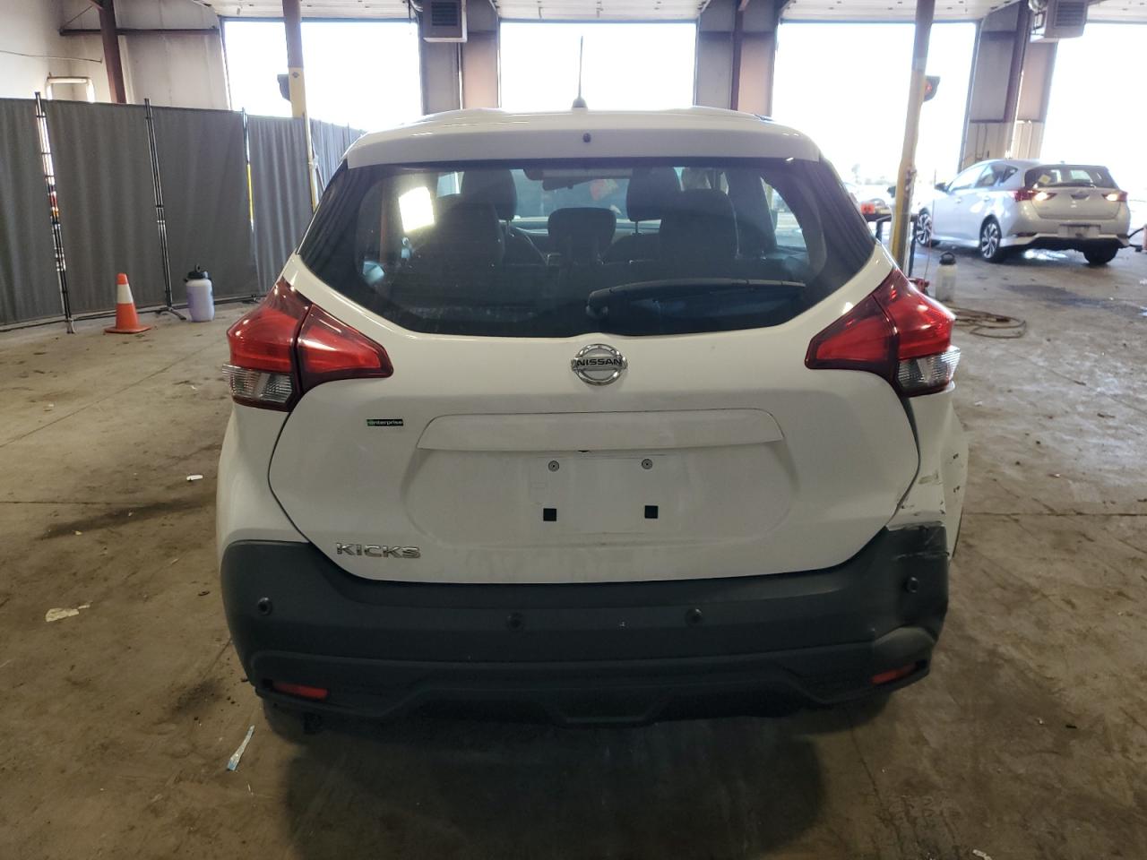 Lot #2979326787 2020 NISSAN KICKS S