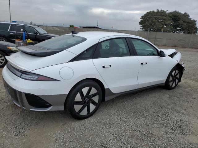 2024 HYUNDAI IONIQ 6 SE - KMHM24AA1RA075660