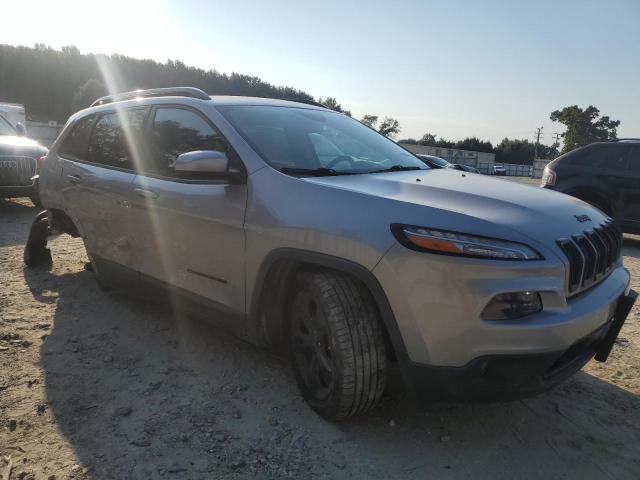 Vin: 1c4pjlcb1jd620120, lot: 75989104, jeep grand cher latitude 20184