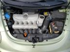 VOLKSWAGEN NEW BEETLE photo