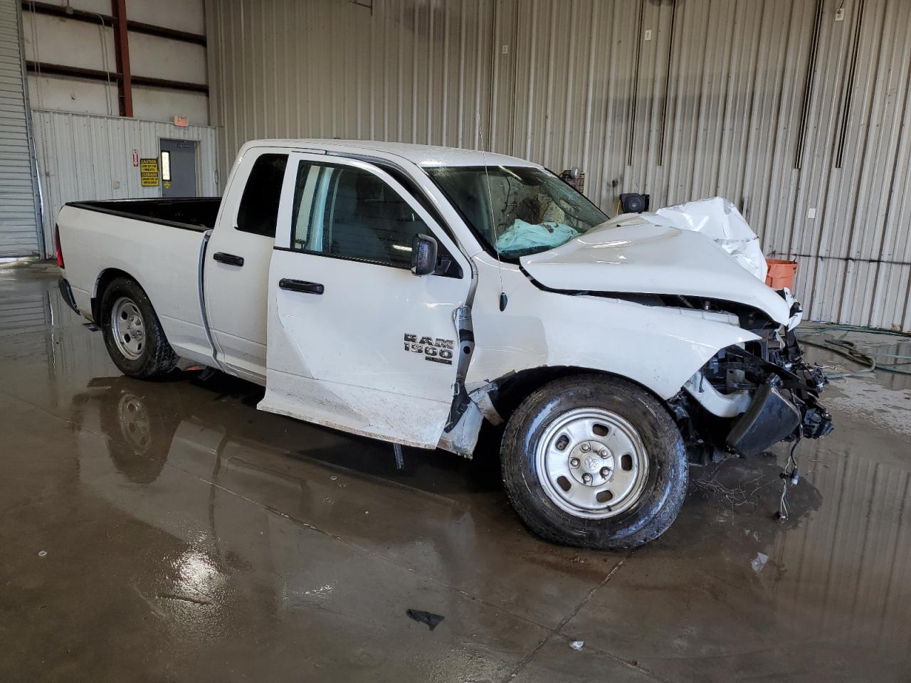 Lot #3026013991 2020 RAM 1500 CLASS