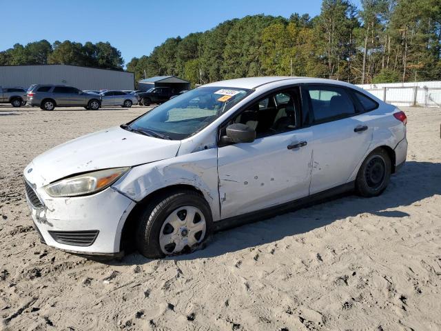 VIN 1FADP3E2XGL393920 2016 Ford Focus, S no.1