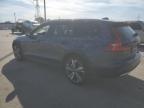 VOLVO V60 CROSS photo