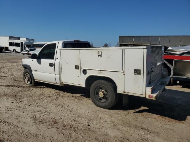 CHEVROLET SILVERADO 2003 white  gas 1GBGC24U03Z254200 photo #3