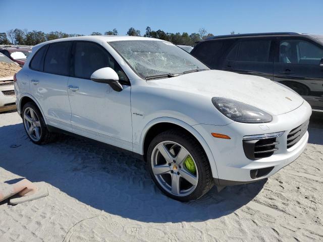 VIN WP1AE2A22HLA70044 2017 PORSCHE CAYENNE no.4