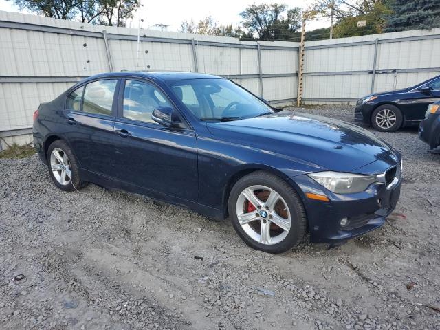 VIN WBA3C3C53DF981969 2013 BMW 3 Series, 320 I Xdrive no.4