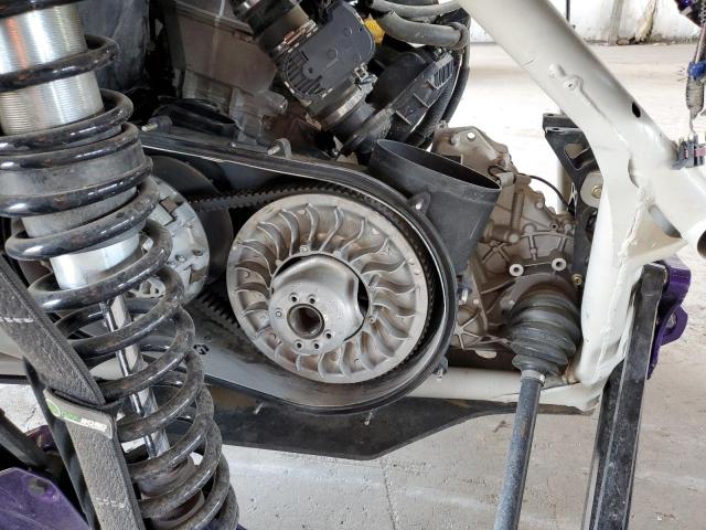 2021 CAN-AM MAVERICK X - 3JBVVAV49MK000203