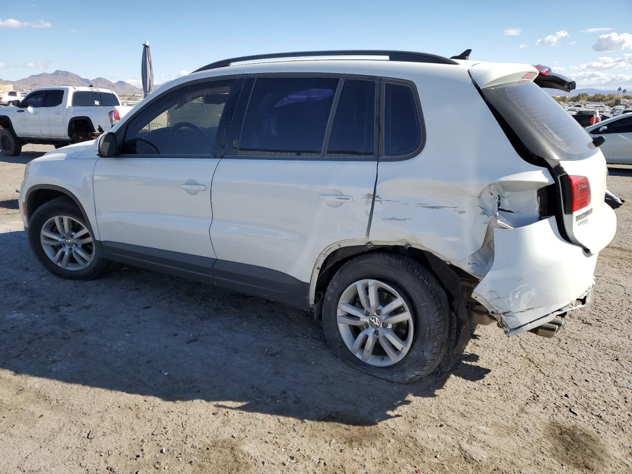 Lot #2994532840 2017 VOLKSWAGEN TIGUAN S