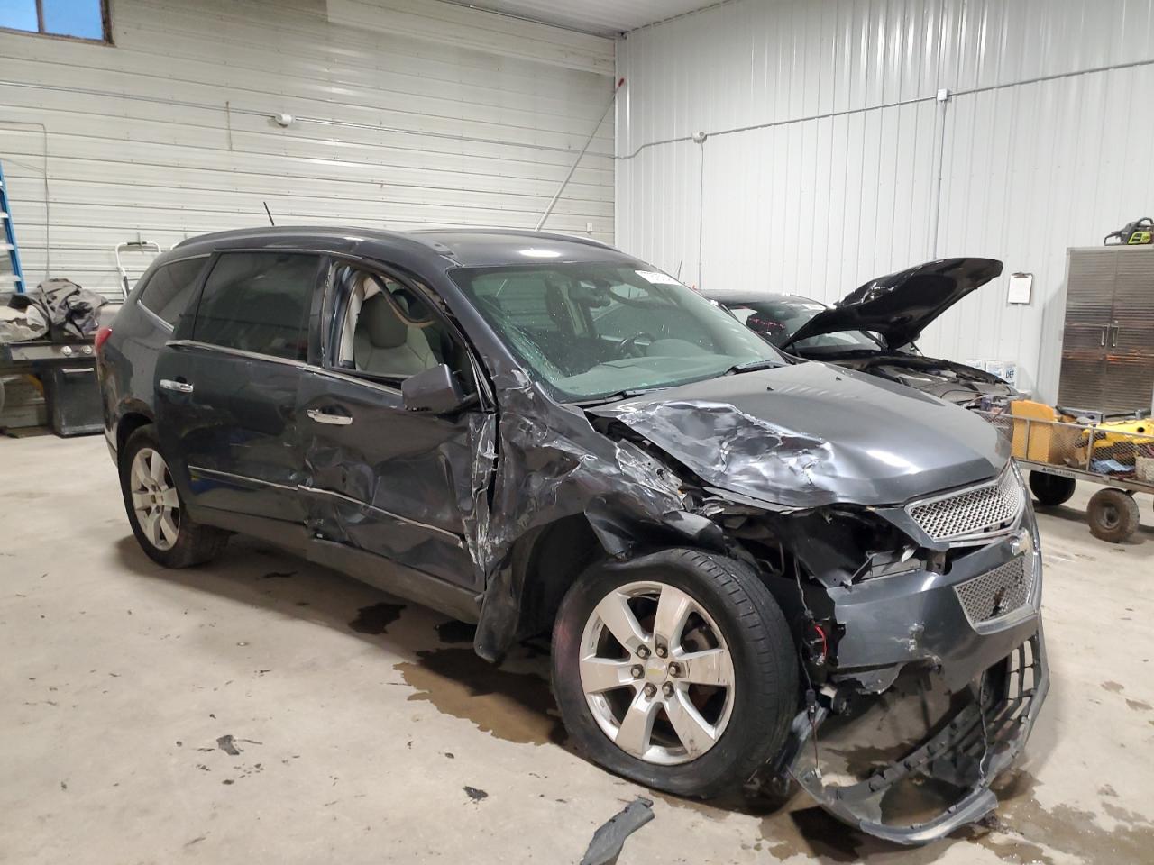 Lot #2996372385 2009 CHEVROLET TRAVERSE L