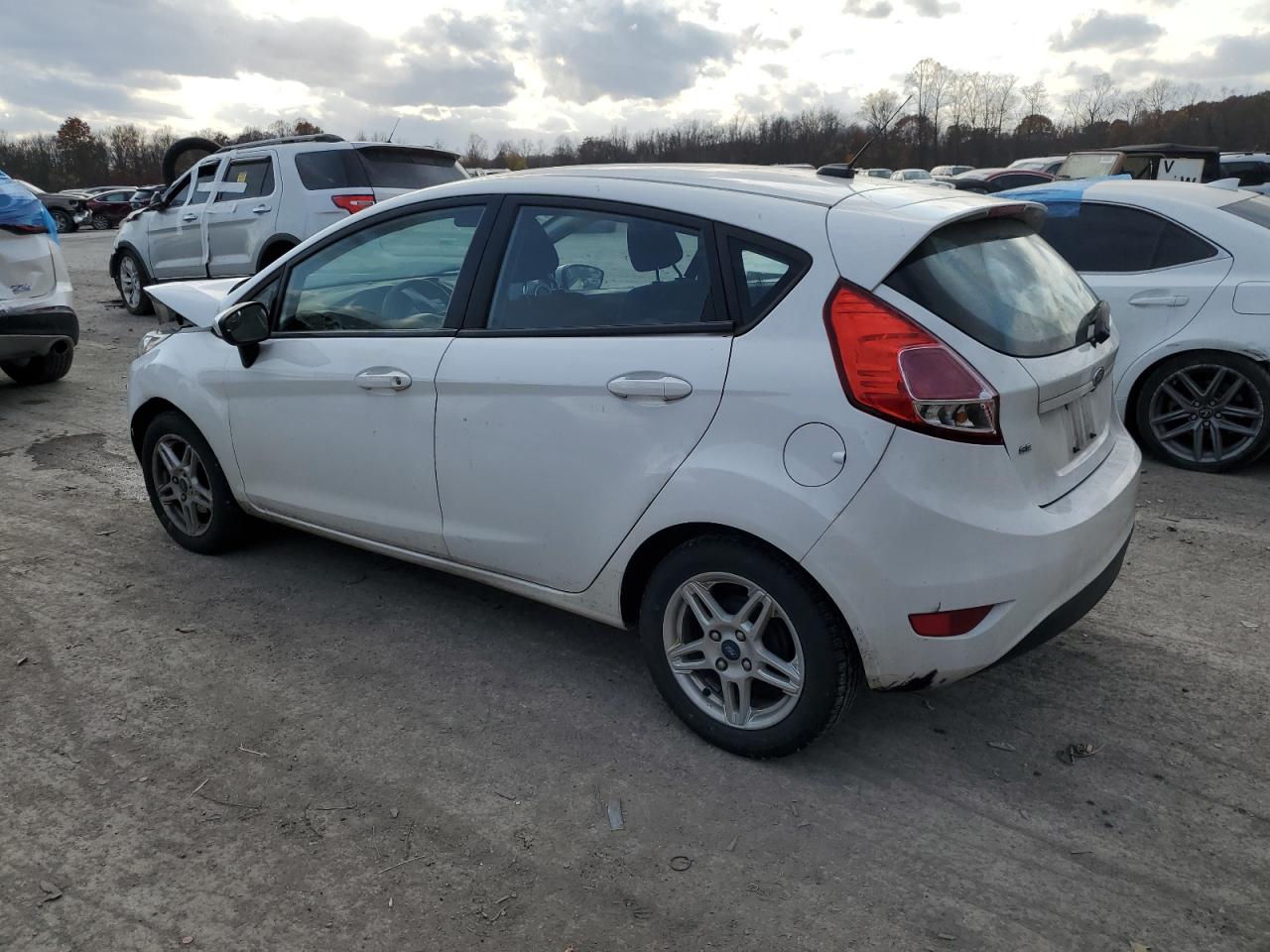 Lot #2994093572 2019 FORD FIESTA SE