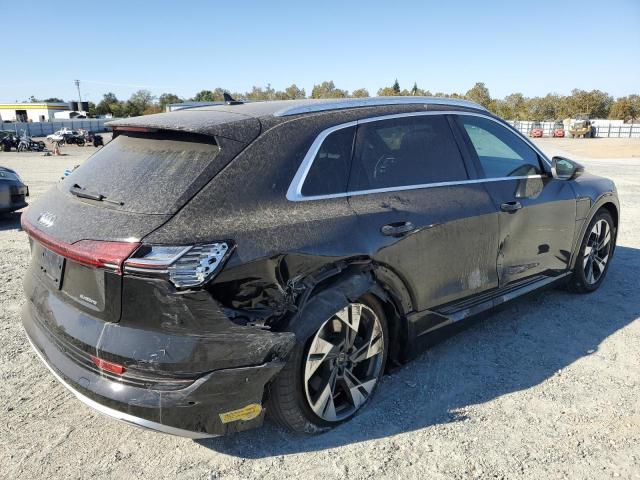 AUDI E-TRON PRE 2022 black  electric WA1LAAGE9NB007388 photo #4