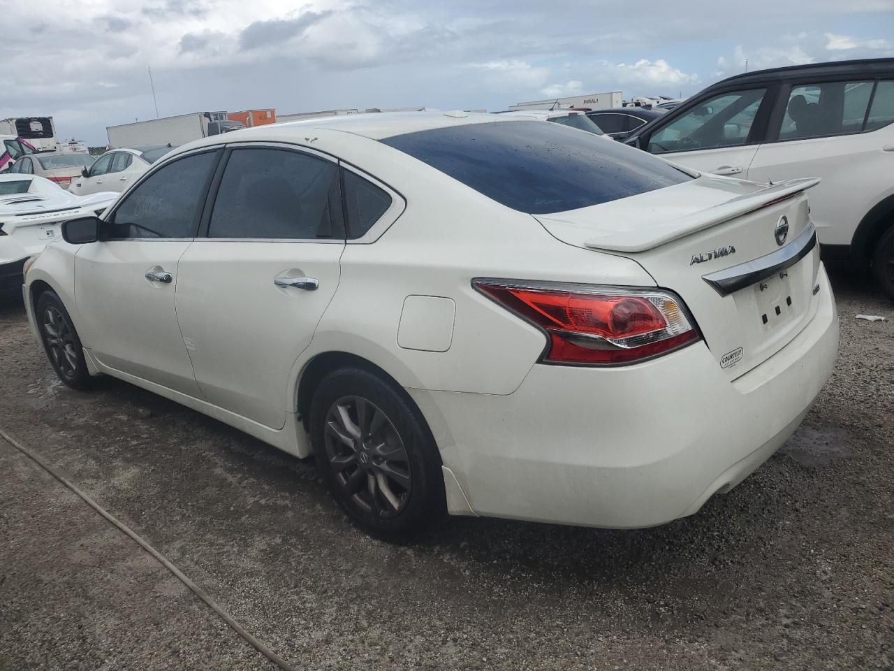 NISSAN ALTIMA 2.5 2015 white  gas 1N4AL3AP1FC592935 photo #3