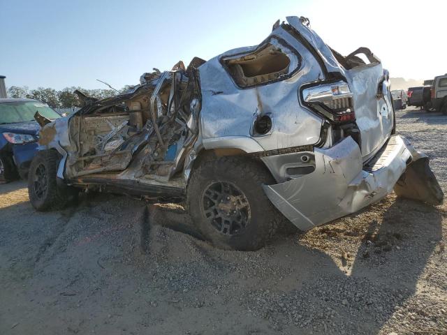 2024 TOYOTA 4RUNNER SR - JTENU5JR3R6255669