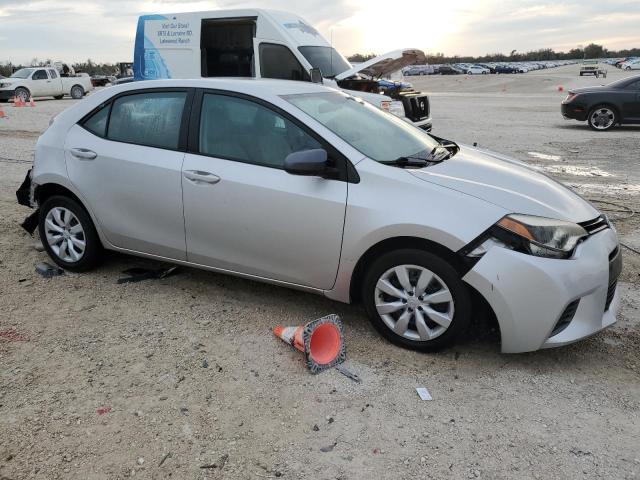 VIN 5YFBURHE0GP559016 2016 Toyota Corolla, L no.4