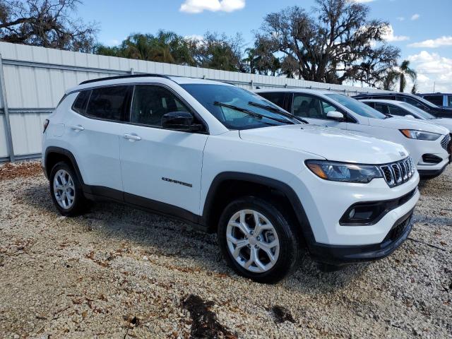 VIN 3C4NJDBNXRT154699 2024 Jeep Compass, Latitude no.4