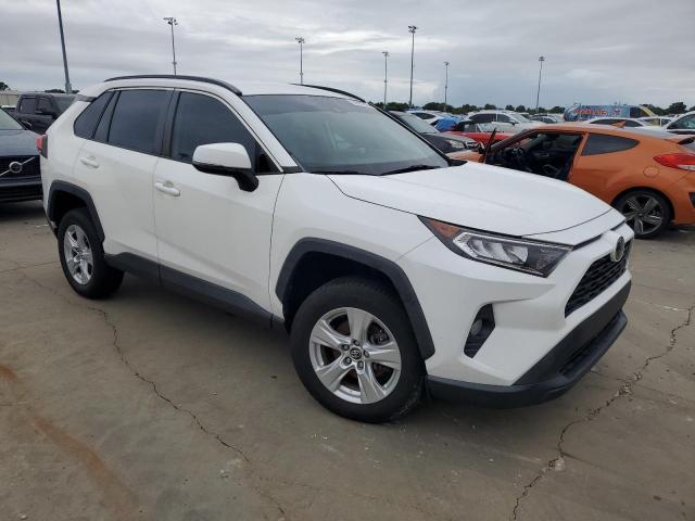 VIN 2T3W1RFVXLW062357 2020 Toyota RAV4, Xle no.4