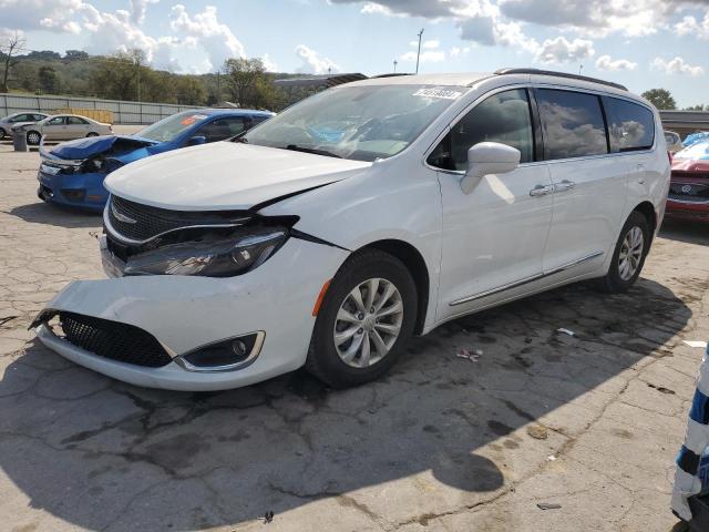 VIN 2C4RC1BG6HR788055 2017 Chrysler Pacifica, Touri... no.1