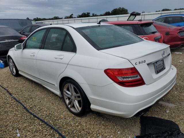 VIN WDDGF8AB4DR253373 2013 Mercedes-Benz C-Class, 3... no.2