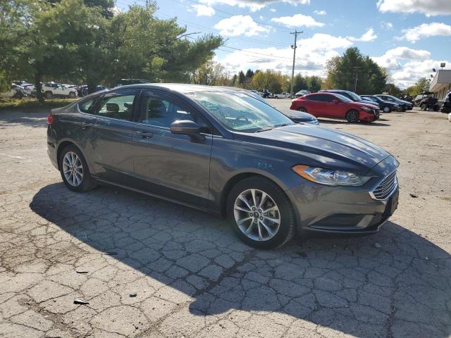 VIN 3FA6P0HD6HR403382 2017 Ford Fusion, SE no.4