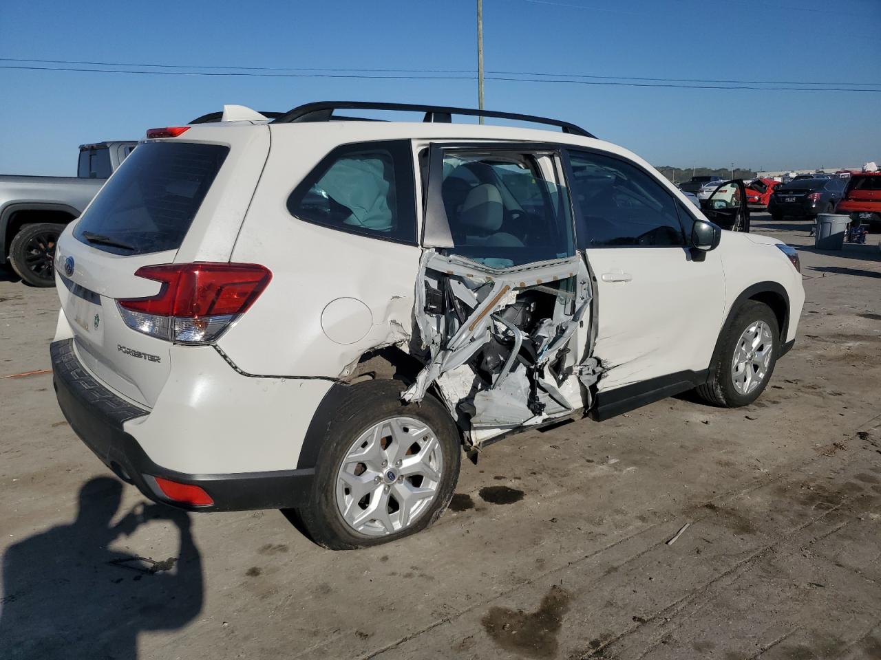 Lot #2976976586 2021 SUBARU FORESTER