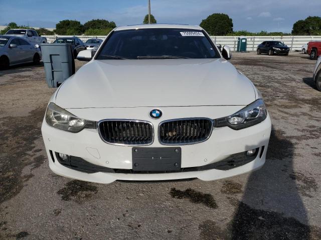 VIN WBA3B1C5XFK139843 2015 BMW 3 SERIES no.5