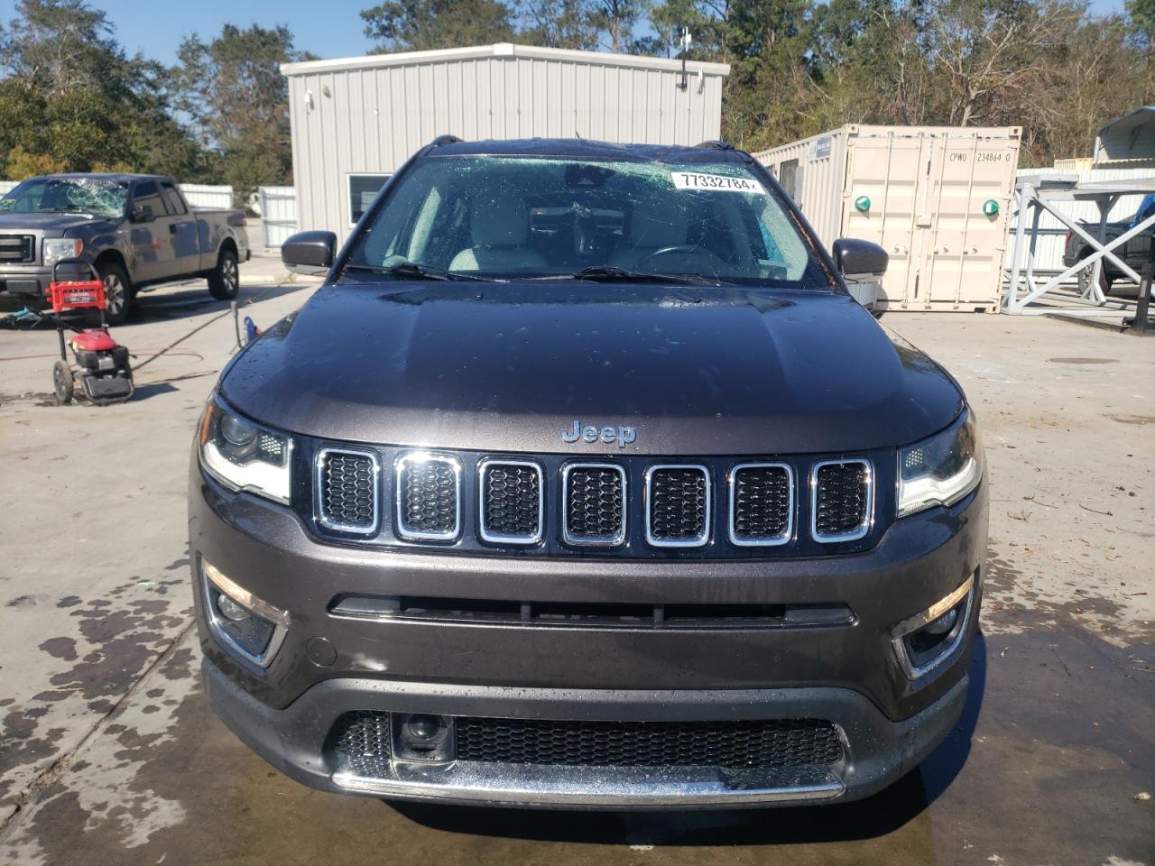 Lot #2989212711 2018 JEEP COMPASS LI