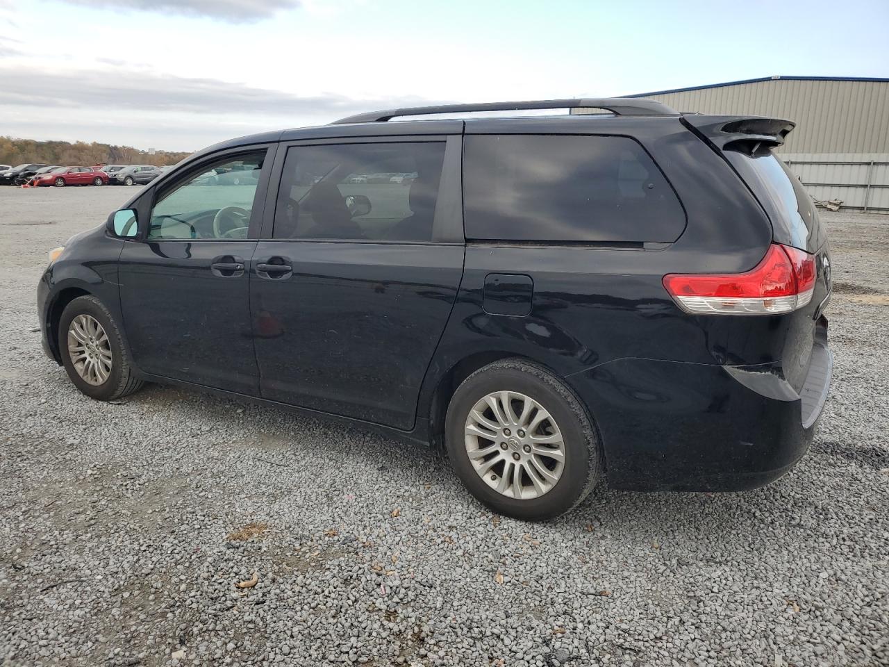 Lot #2991759196 2012 TOYOTA SIENNA XLE