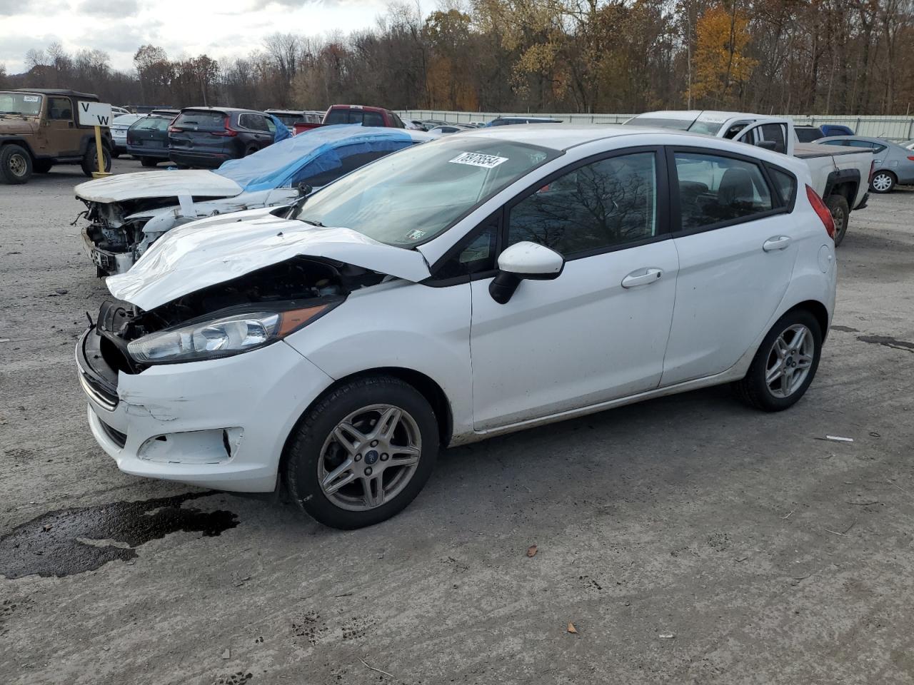 Lot #2994093572 2019 FORD FIESTA SE